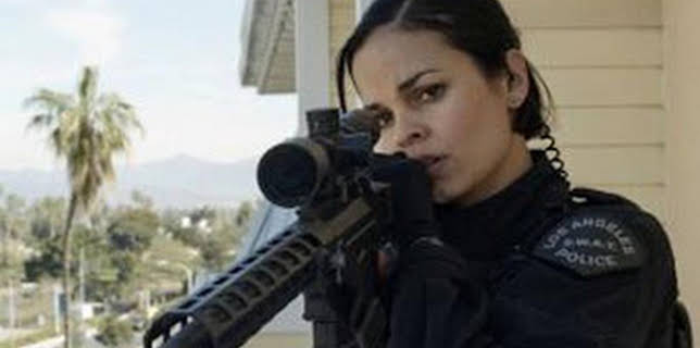 03:05: S.W.A.T.: Los hombres de Harrelson (T3): Ep.20 Salvajes | AXN | 2/14 2026