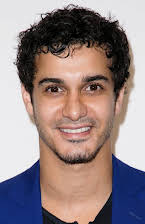Elyes Gabel como 