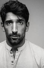 Slavko Sobin como Sleuth 2