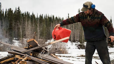 4:00 AM: Edge of Alaska (S2) | Discovery Channel | 7/23 2026