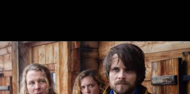 13:26: Asesinatos en la montaña (T5): Ep.2 Cambio brusco de tiempo | COSMO | 12/13 2025