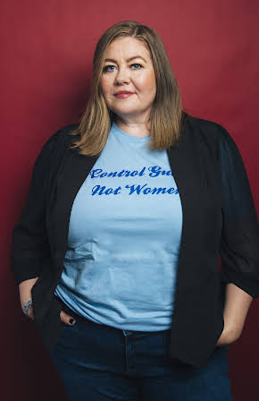 Lisa Linke as 