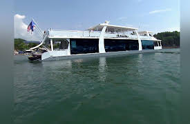 Extreme Houseboats Season 1: Homeward Bound Renovations