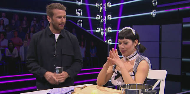 Balls - für Geld mache ich alles