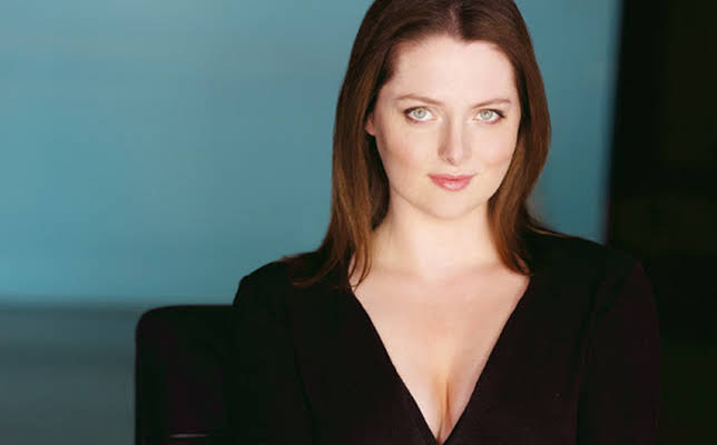 Lauren Ash