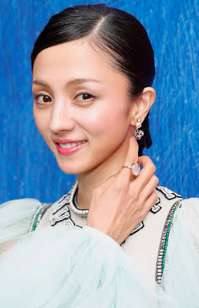 Hikari Mitsushima as 