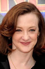 Joan Cusack como Gloria