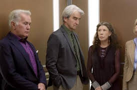 Grace and Frankie: Hissen