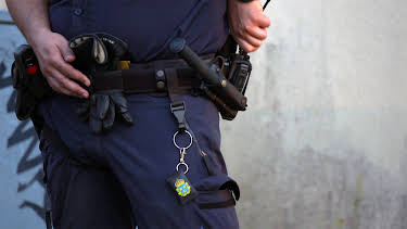 02:30: Södertäljepolisen (S1 E10) (S1) | Kanal 9 | 4/20 2026