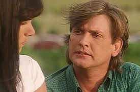 El pais de las mujeres season-1: El país de las mujeres Capítulo 16