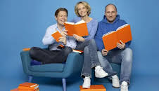 DAS! Rote Sofa