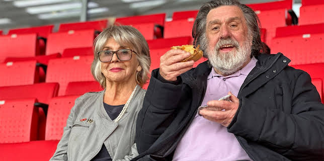 11:05 PM: Ricky, Sue and a Trip or Two | More 4 | 12/24 2025