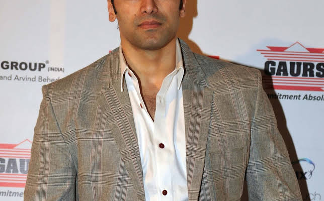 Nikitin Dheer