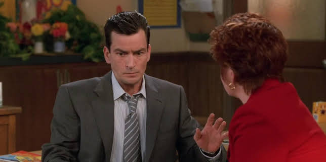 07:00: Spin City (S5 E5) (S5) | TV6 | 12/28 2025