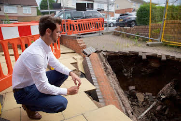 14:50: Erdlöcher - Wenn der Boden sich auftut (S1 E2) (S1) | Kabel Eins Doku | 9/13 2025