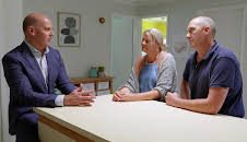 Buying Blind (S1 E4)