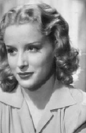 María Mercader as 