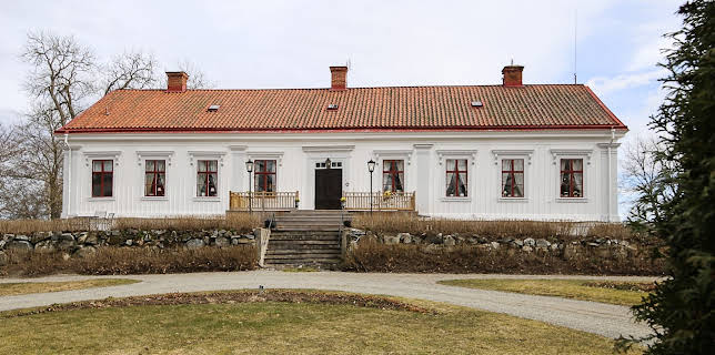 00:05: Det sit i veggane | NRK 3 | 12/10 2025