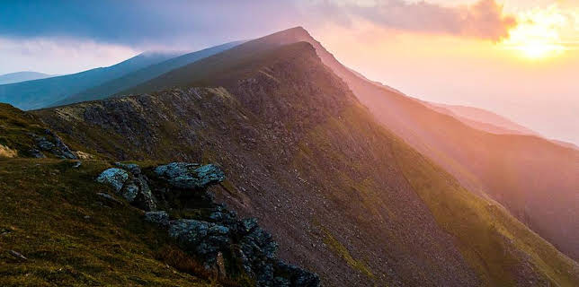 10:30 PM: Life of a Mountain | BBC Four | 12/7 2025