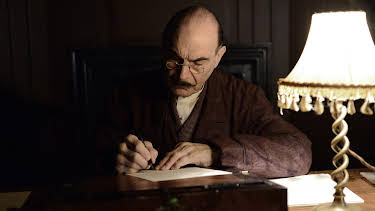 10:00: Poirot: Teppet faller: Poirots siste sak | NRK 2 | 4/17 2026