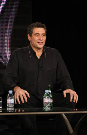 Paul Provenza as 