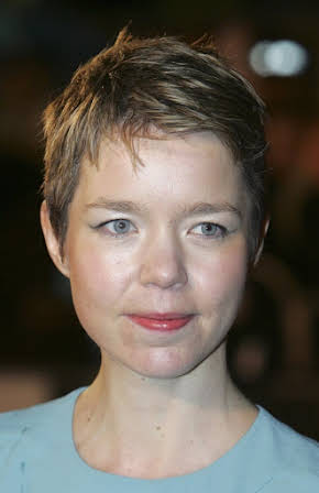 Anna Maxwell Martin as 