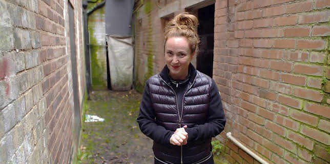 11:30 AM: Homes Under the Hammer (S27) | BBC One | 11/12 2025