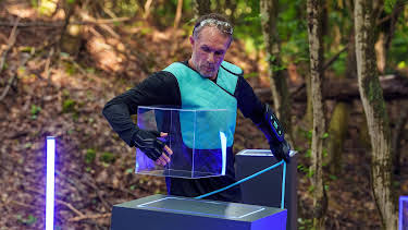 9:00 PM: New: The Hunt: Prey vs Predator | Channel 4 | 3/29 2026