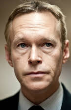 Steven Mackintosh som 
