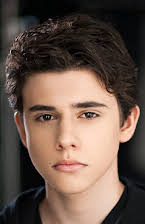 Rhys Matthew Bond como 