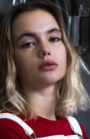Rosemarie Mosbæk as 