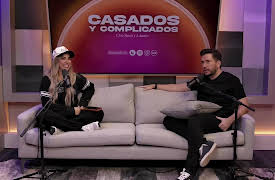 Casados y Complicados con Santi y Laurita season-1: ¿Existen los secretos en la pareja?