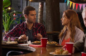 Six Is Not a Crowd (Felices Los 6), Season 1: The Folycule