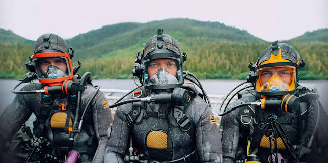 Extinct or Alive: Jaws of Alaska