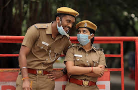 Putham Pudhu Kaalai Vidiyaadhaa…: Mugakavasa Mutham