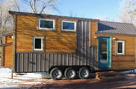 House Hunters: Volume 7, Season 162: Tiny With a Touch of Spice