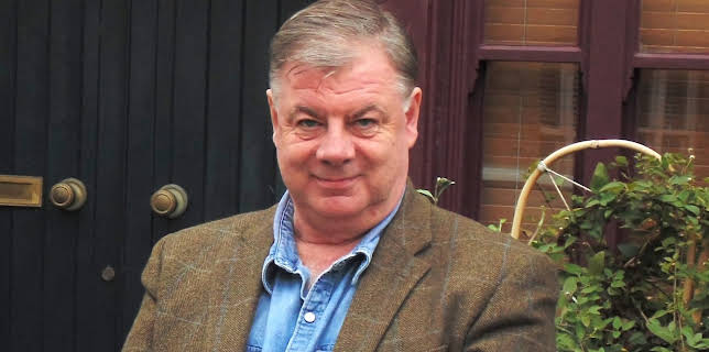 2:40 PM: Four in a Bed | More 4 | 2/10 2026