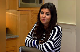 Kourtney & Khloe Take the Hamptons, Season 1: Party Crashing