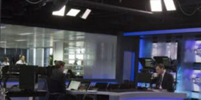 11:00: Worldwide Exchange | CNBC | 12/12 2025