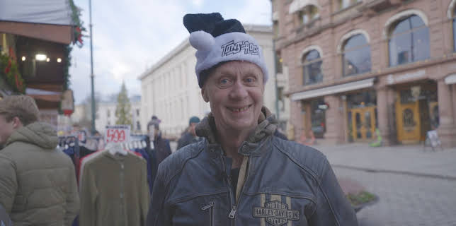 20:30: Jul med Charterfeber (S1 E1) (S1) | TV3 | 11/18 2025