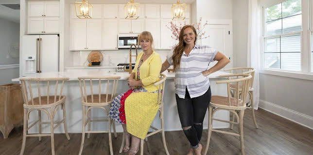 05:30: Good Bones - Mutter, Tochter, Home-Makeover | Sixx | 2/13 2026