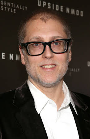 Juan Solanas as Director