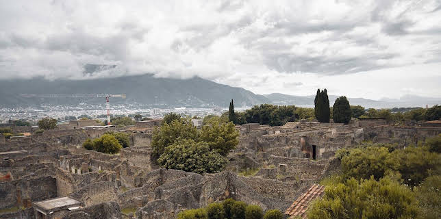 22:10: Pompeji, Geschichte einer Katastrophe (2/3) | Arte | 3/7 2026
