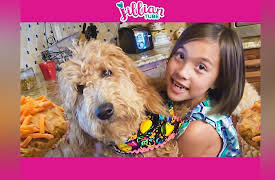 JillianTubeHD: Jillian Makes Pupcakes!