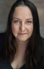 Carolyn Saint-Pé como 