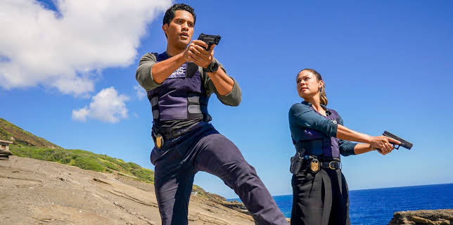 1:50 AM: NCIS Hawai'i (S1 E17) (S1) | 5 USA | 12/3 2025