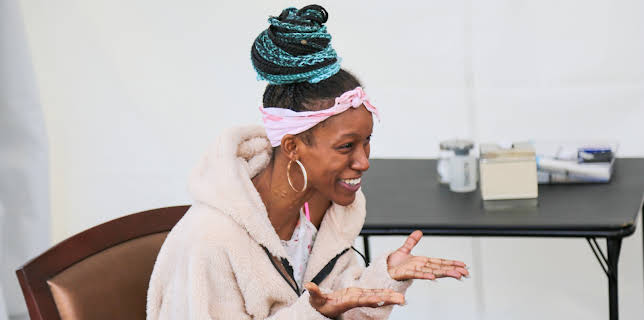 00:25: Dr. Pimple Popper (S4 E9) (S4) | TLC | 2/8 2026