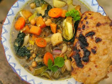 12:10: Nadiya's Simple Spices - Die Magie der Aromen | Sixx | 6/13 2026