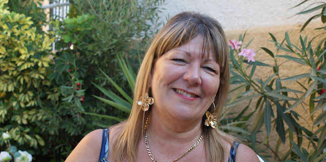 8:00 AM: Bargain-Loving Brits in the Sun (S14 E1) (S14) | 5 Star | 12/1 2025