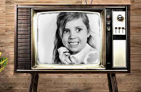 The Stella Show: Stella's StellaVision Superpowers!